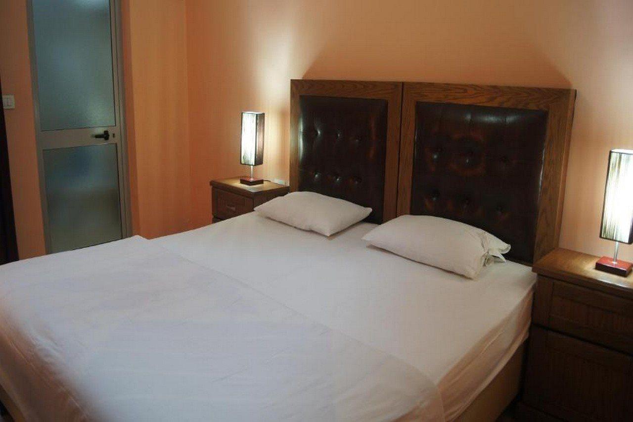 Bristol Hotel Tirana Kültér fotó