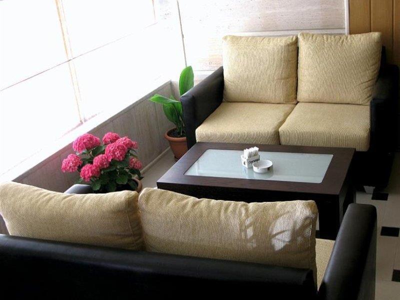 Bristol Hotel Tirana Kültér fotó