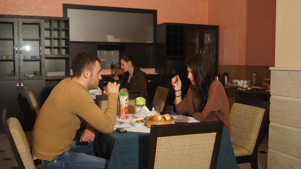Bristol Hotel Tirana Kültér fotó