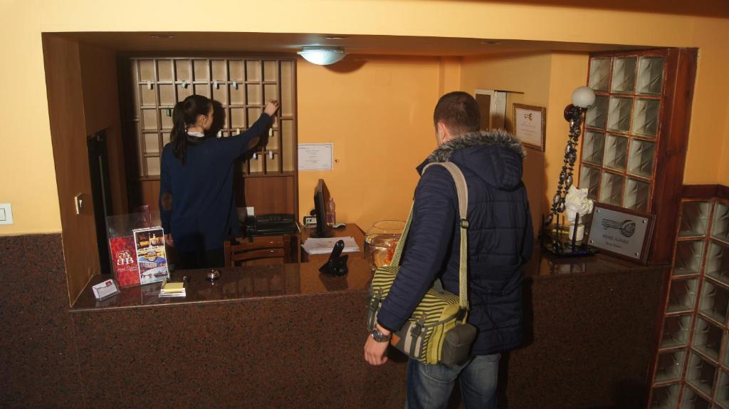 Bristol Hotel Tirana Kültér fotó